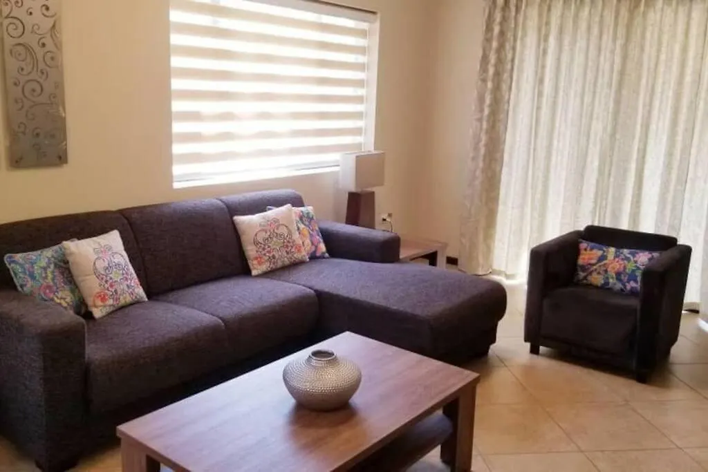 Luxurious 3 Bedroom House In Gold Coast Palm Beach 0*,